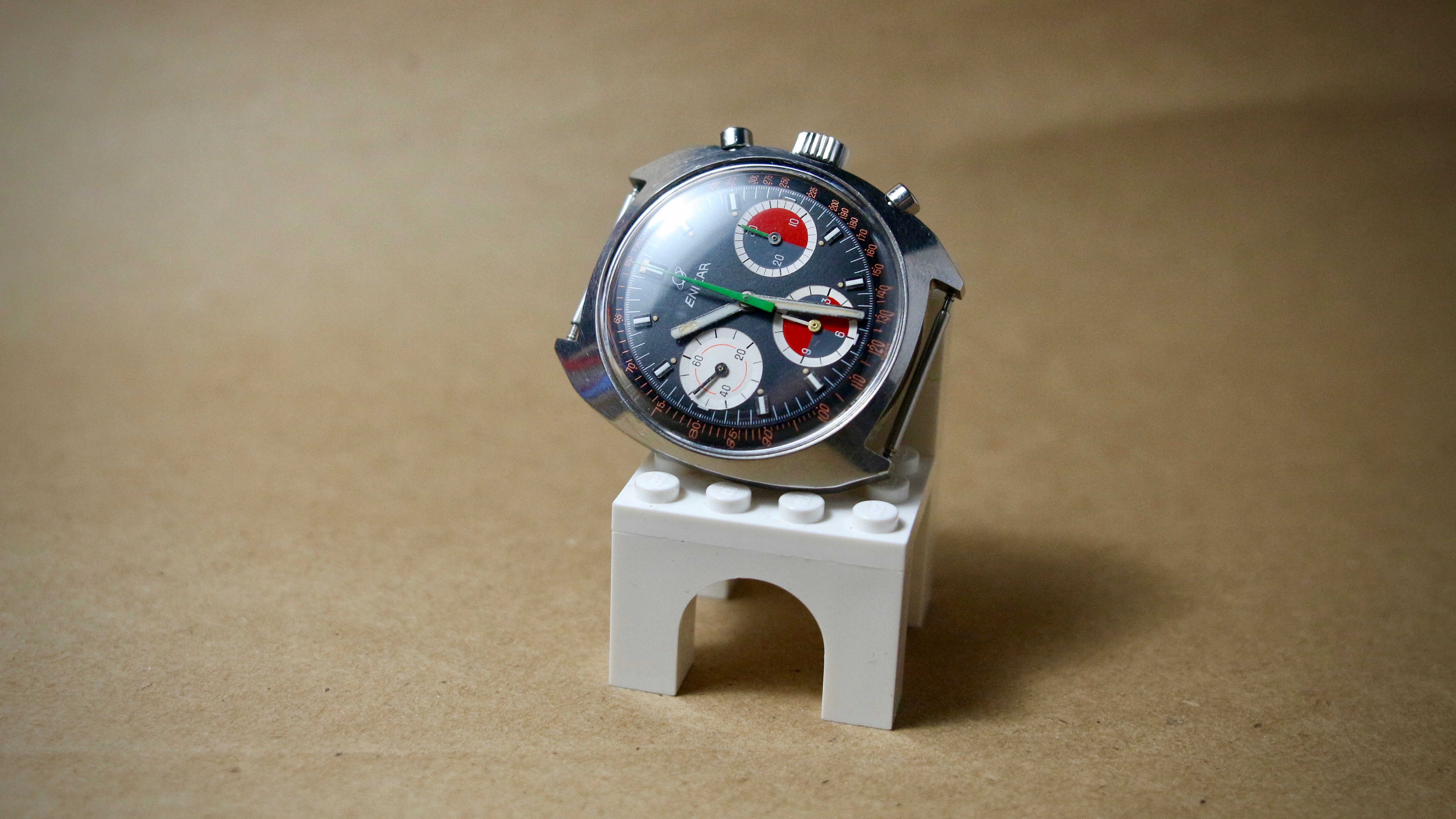 Montre Mécanique ARNOX Racine (Enicar) Rouge – Bracelet Tropic Plongée – Occasion